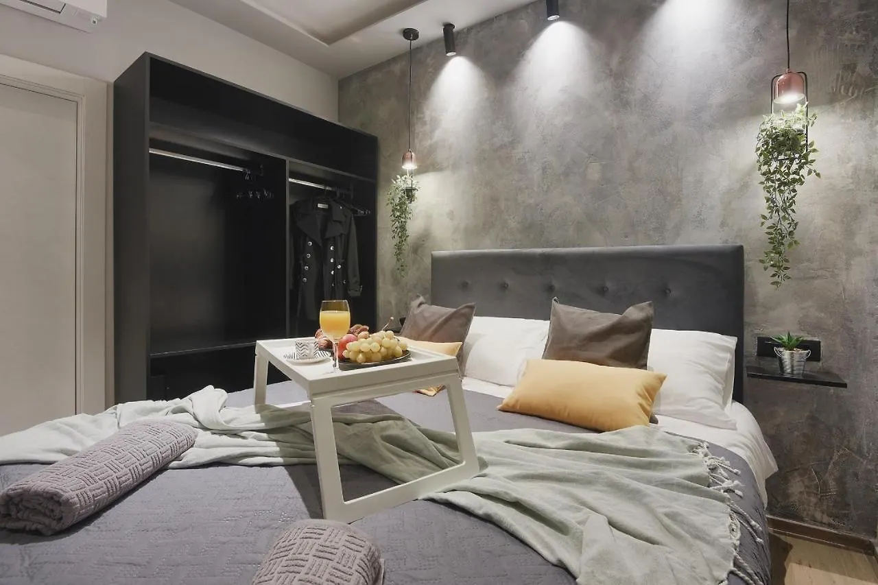Apartment De Ville 2020 With Free Parking Pula 0*,  Croatia