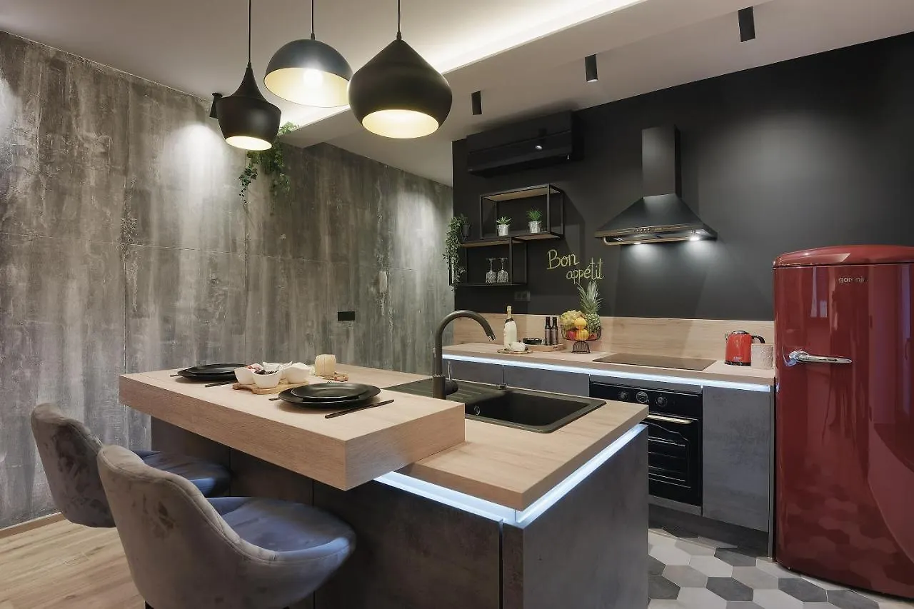 Apartment De Ville 2020 With Free Parking Pula Croatia