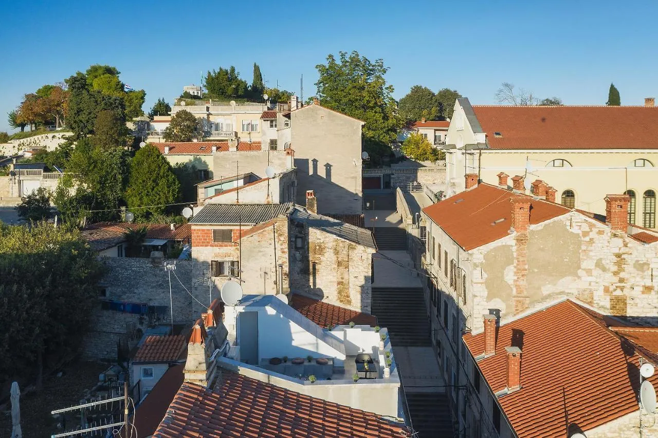 Apartment De Ville 2020 With Free Parking Pula
